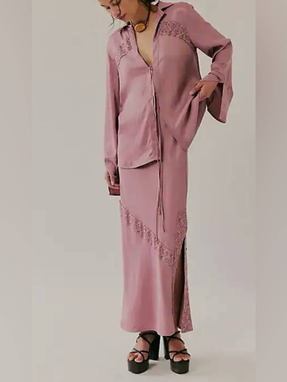 FREE PEOPLE NWT (Lucia) Nostalgia Rose Two-Piece Lace Trim Skirt Set. Size:Large - Picture 2 of 8